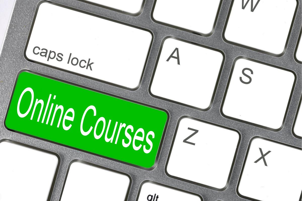 9.⁣ Online‍ courses or tutorials
